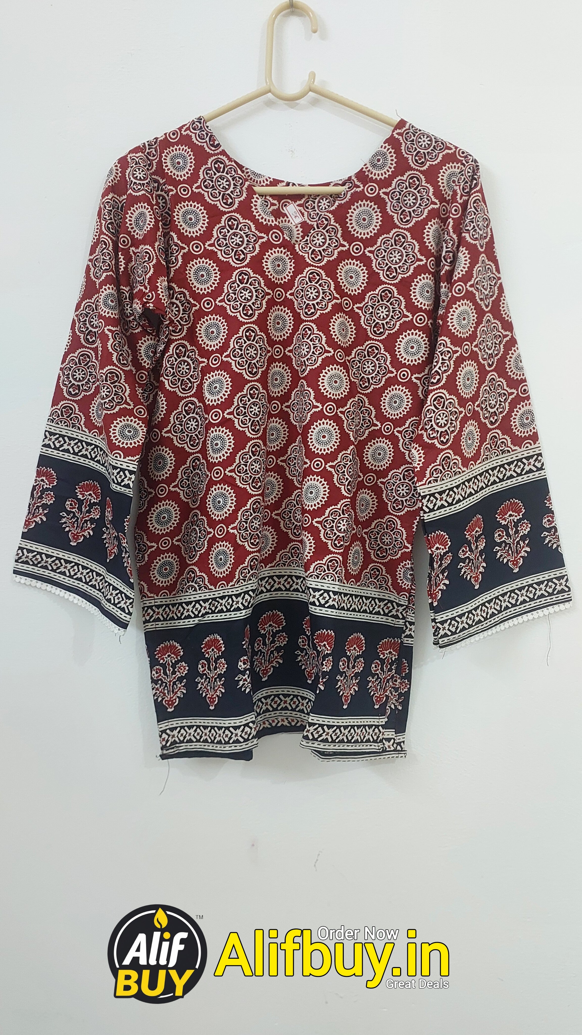 Elegant Printed Women’s Top – Stylish Casual Wear | Soft & Comfortable Daily Outfit